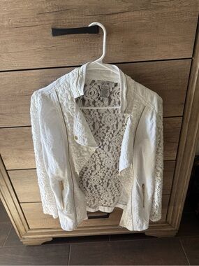 LASEINE - Lace-Back White Women's Jacket - Lightweight Fashion Blazer